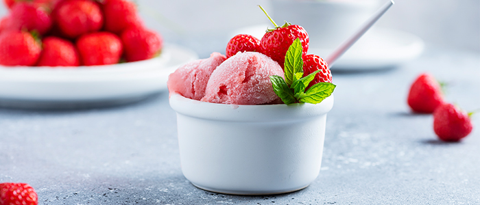 Crolla's Strawberry Sauce Ice Cream 